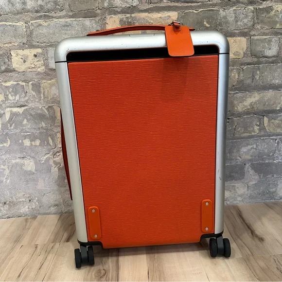 Orange Louis Vuitton Horizon 55 Rolling Suitcase - Picture 13 of 16
